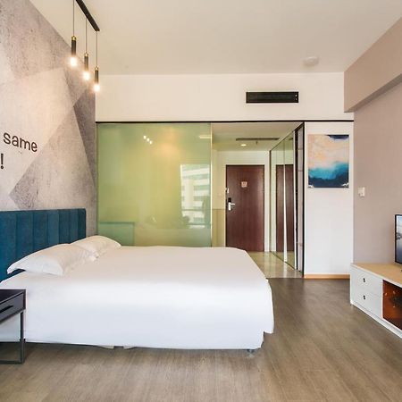 Qingdao Jinshan We+ Holiday Apartment Экстерьер фото