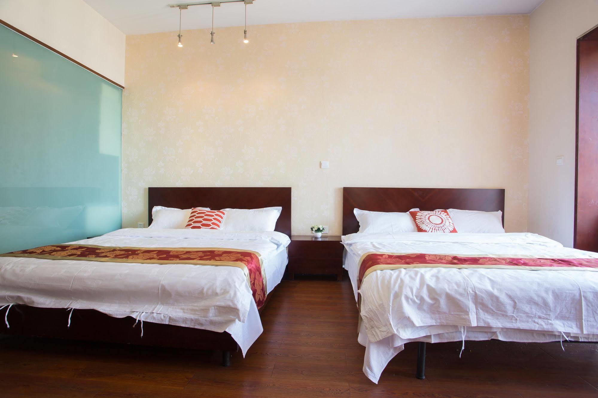 Qingdao Jinshan We+ Holiday Apartment Экстерьер фото